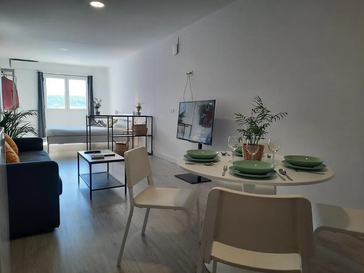 アパート Apartamentos Avanel ロンダ スペイン