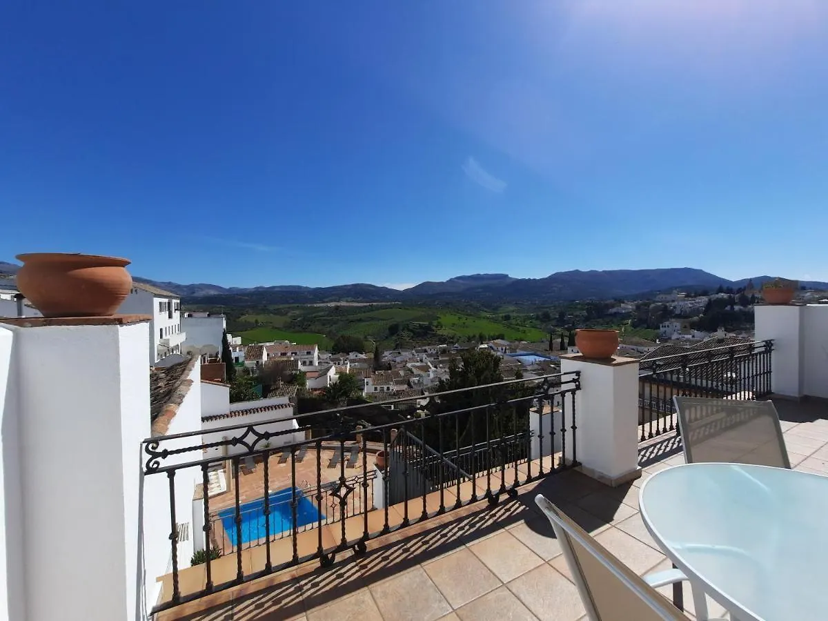 Apartamentos Avanel ロンダ