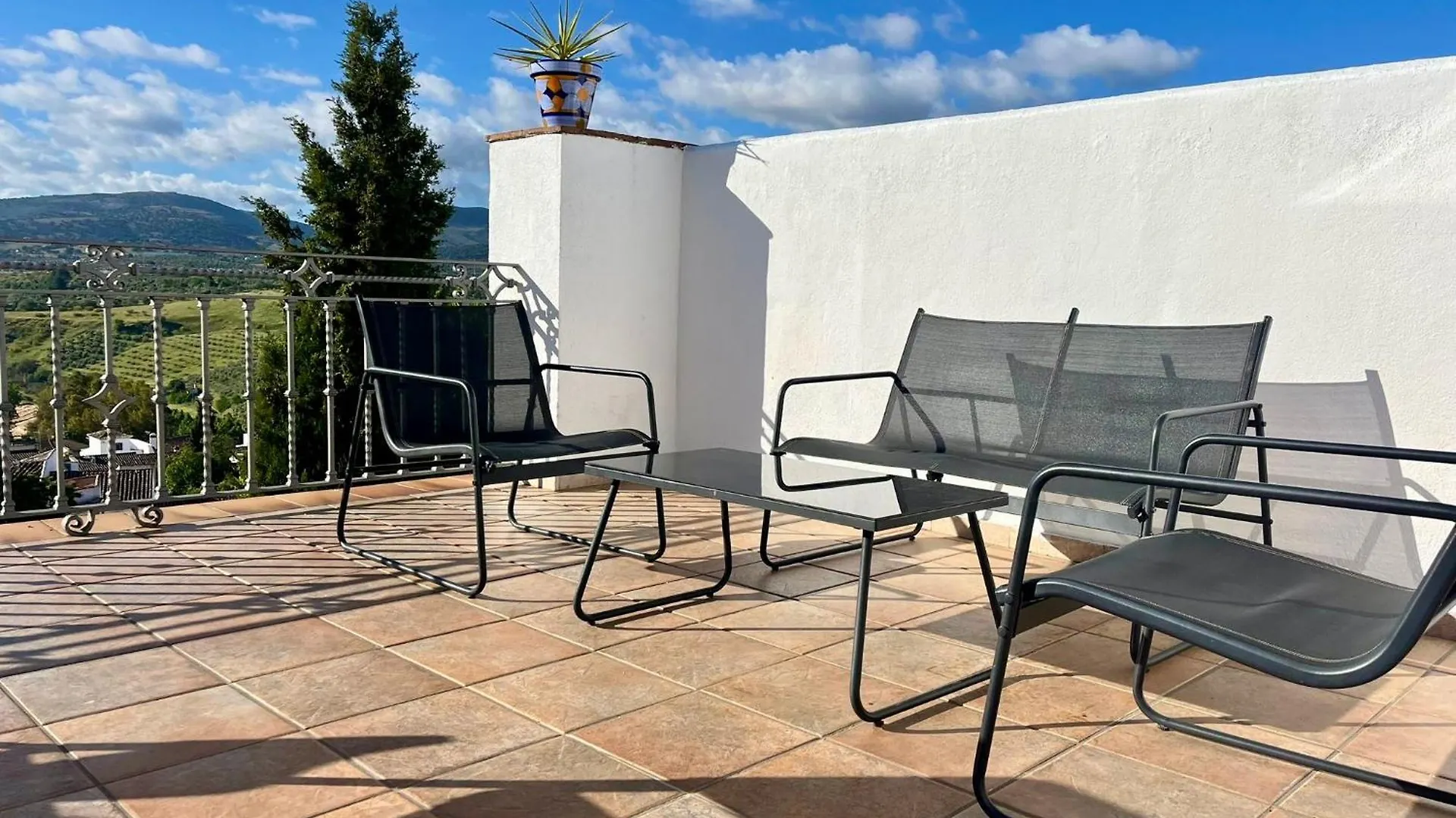 Apartamentos Avanel Ronda